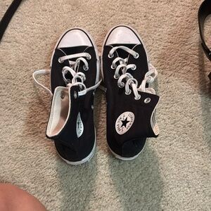 Black and white platform converse!
